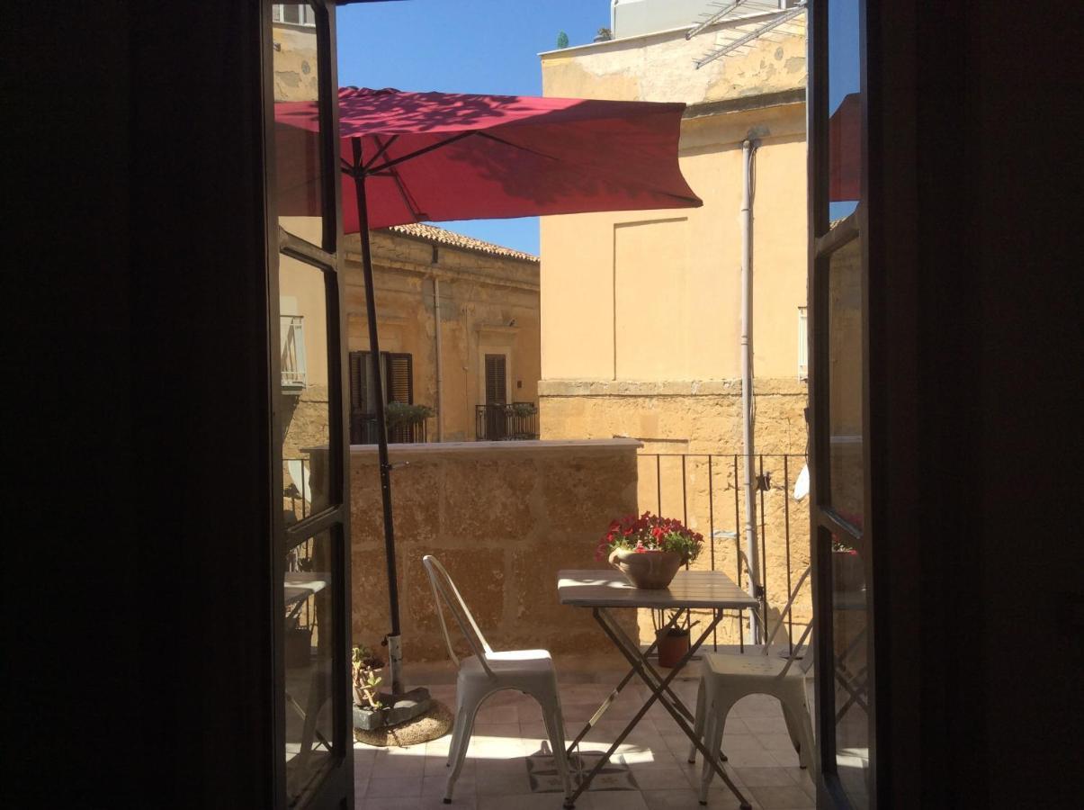 Charme In Centro - Tourist Rental Αγκριτζέντο Εξωτερικό φωτογραφία