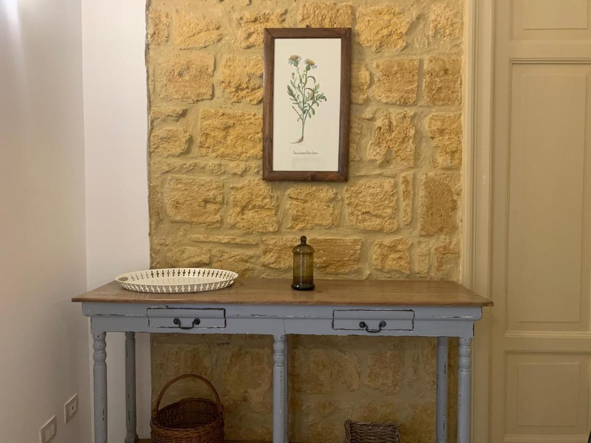 Charme In Centro - Tourist Rental Αγκριτζέντο Εξωτερικό φωτογραφία